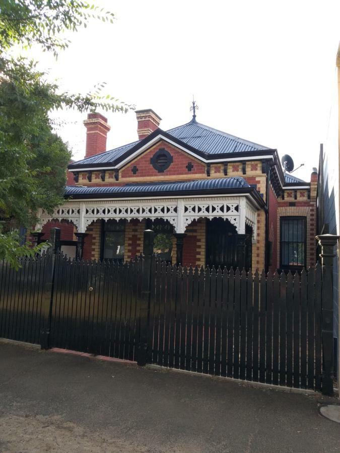Unique Cbd Holiday home Bendigo